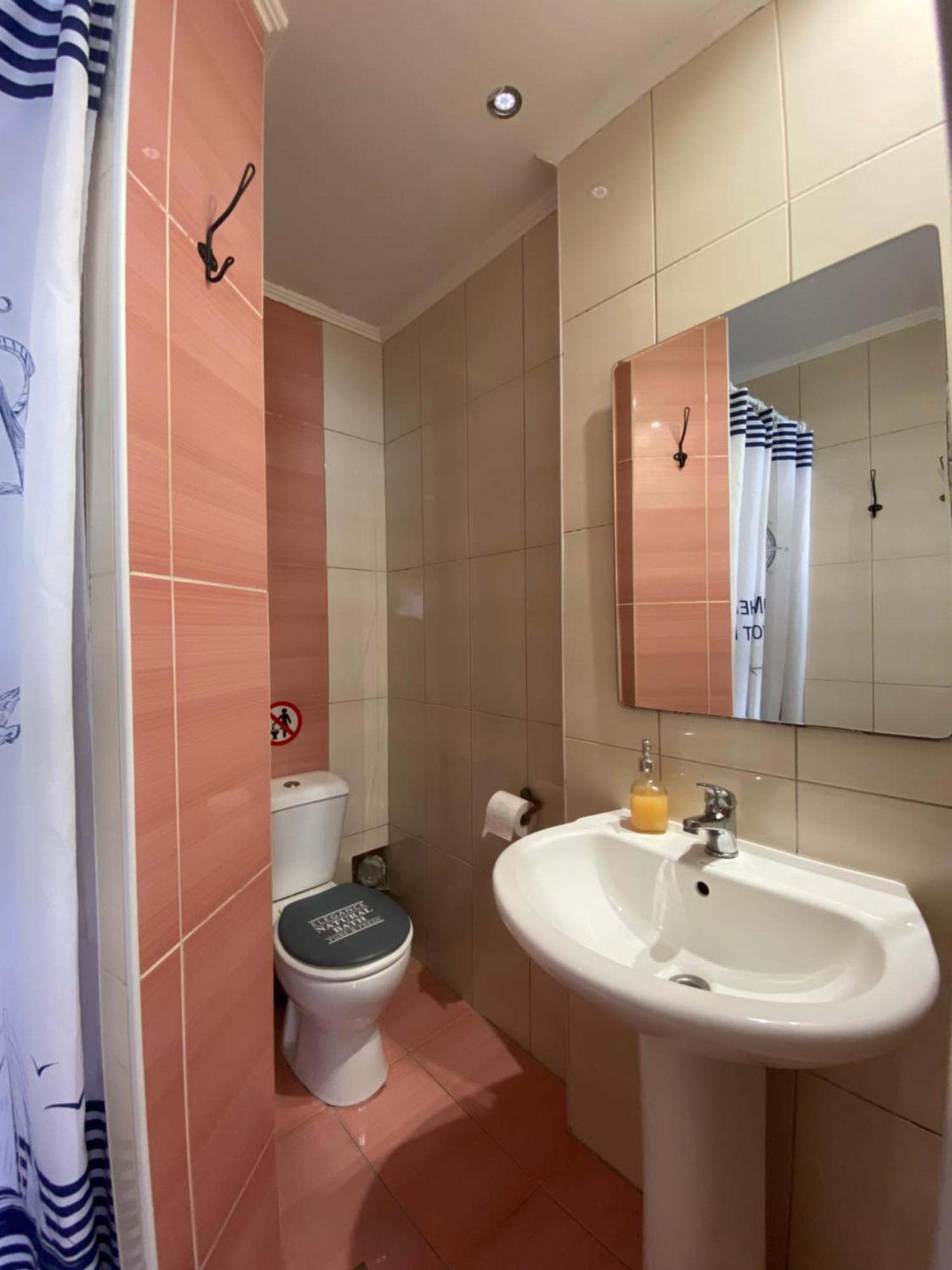 Corinth Sisifou Hostel מראה חיצוני תמונה